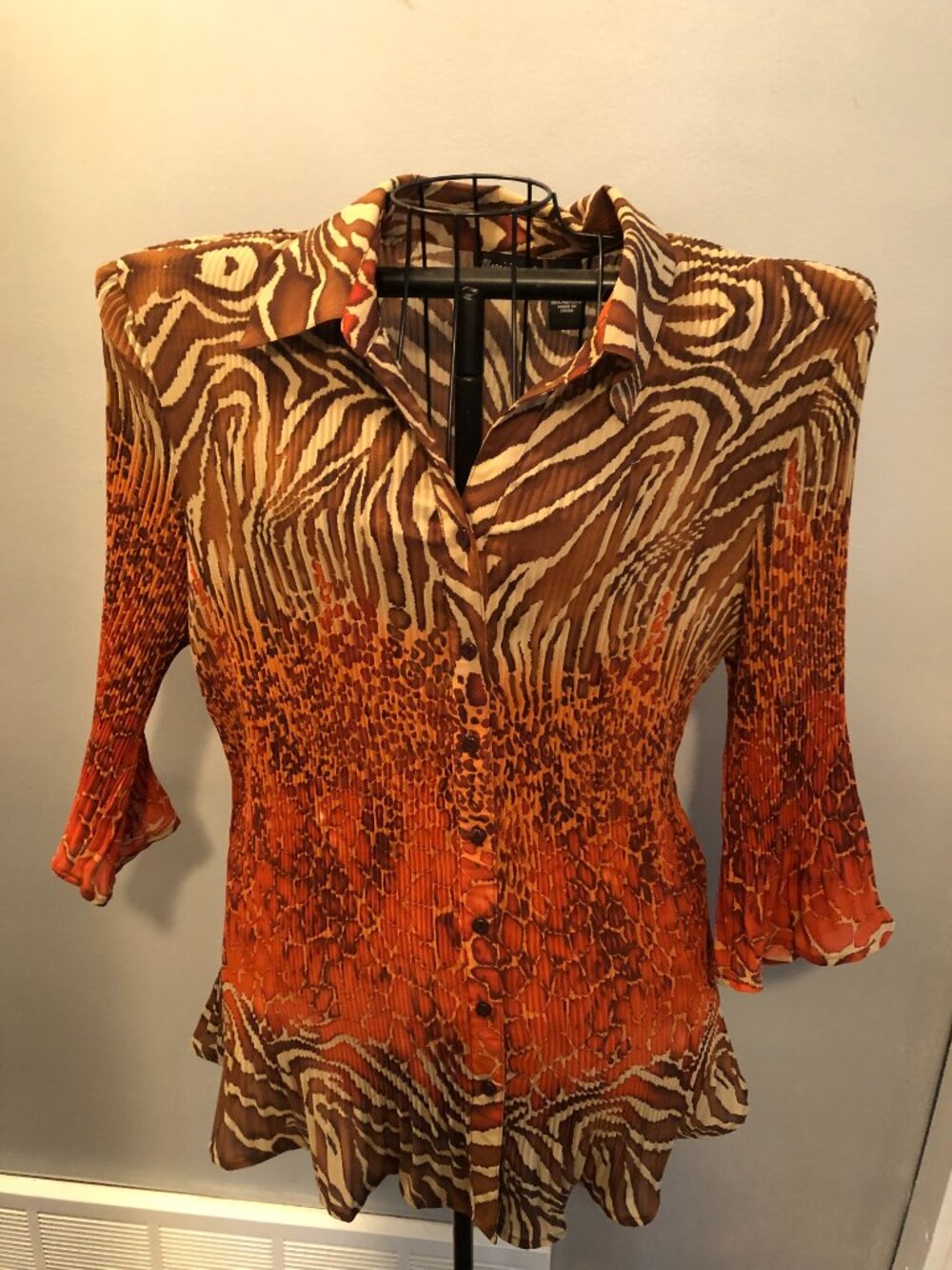 Maggie Barnes 1X 18/20W Brown & Orange Animal Print Long Sleeve Blouse 20-27" Pi